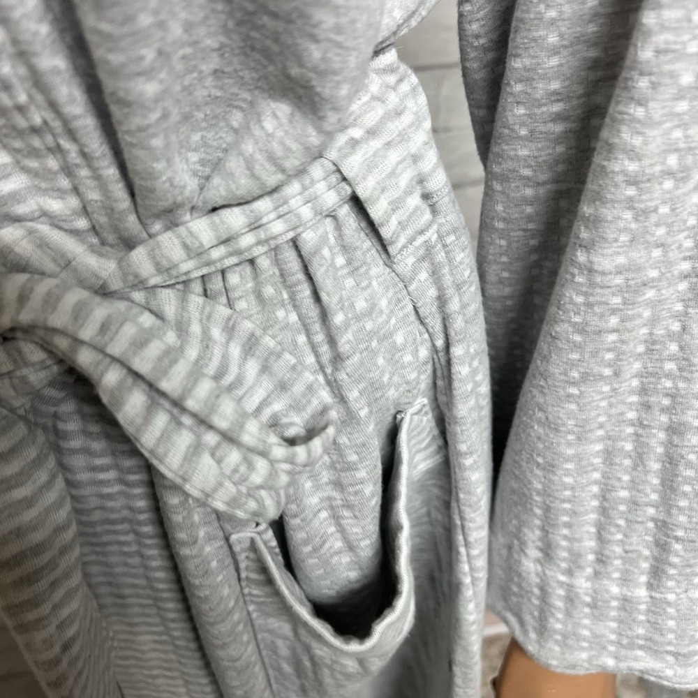 Charter Club Robe Womens‎ Medium Gray Knit Dot Stripe Tie Wrap Pockets Cozy - Picture 8 of 15